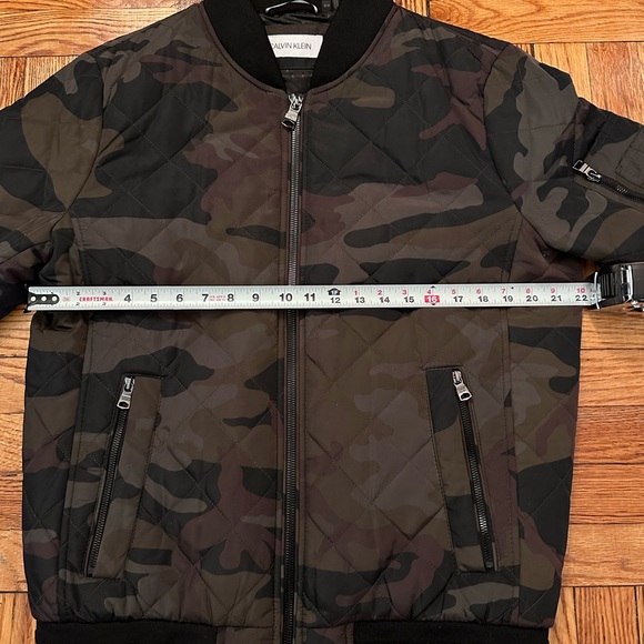 Calvin Klein - Camo Bomber - Medium - Picture 4 of 4